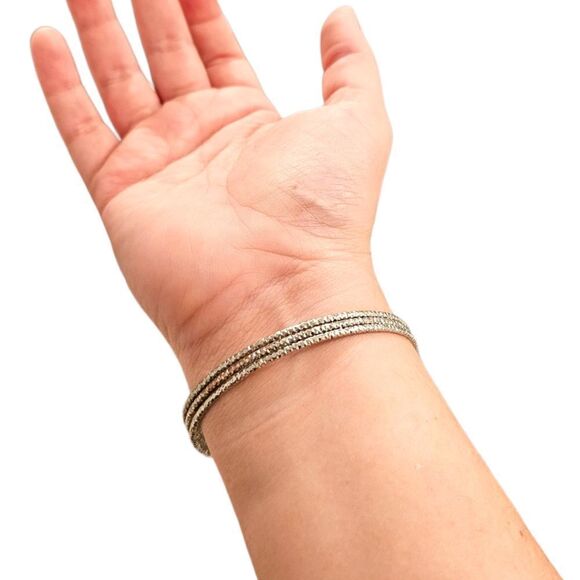 Glitz and Glam Glitter Bangles - Set of 3 - Picture 3 of 6